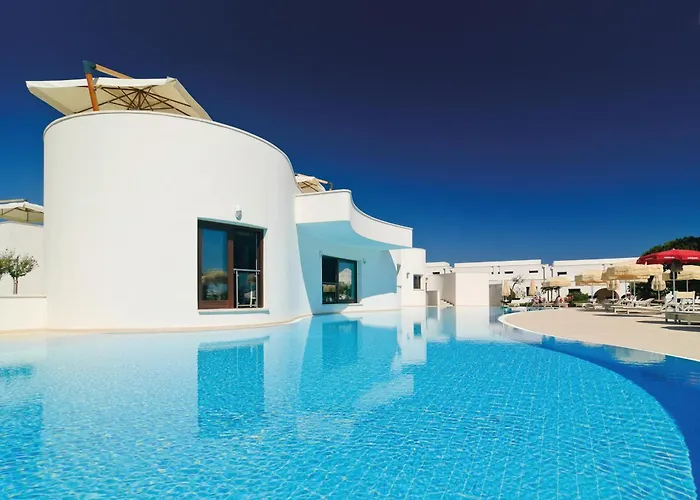 Resort Pietrablu & - Cdshotels