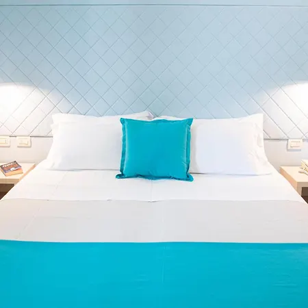 Pietrablu & - Cdshotels منتجع بولينيانو آ ماري