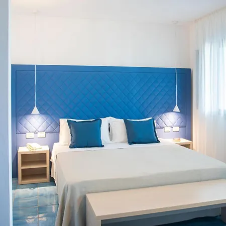 منتجع Pietrablu & - Cdshotels 4*