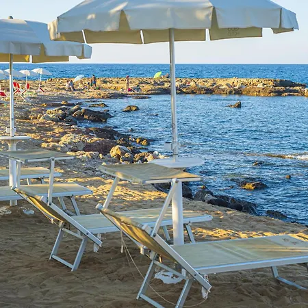 Rezort Pietrablu & - Cdshotels Polignano a Mare