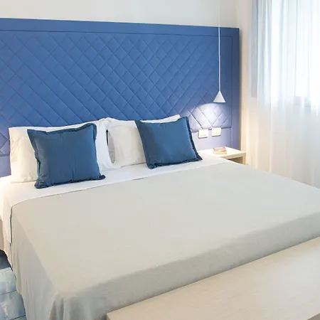 Pietrablu & - Cdshotels 4* 폴리나노 아마레